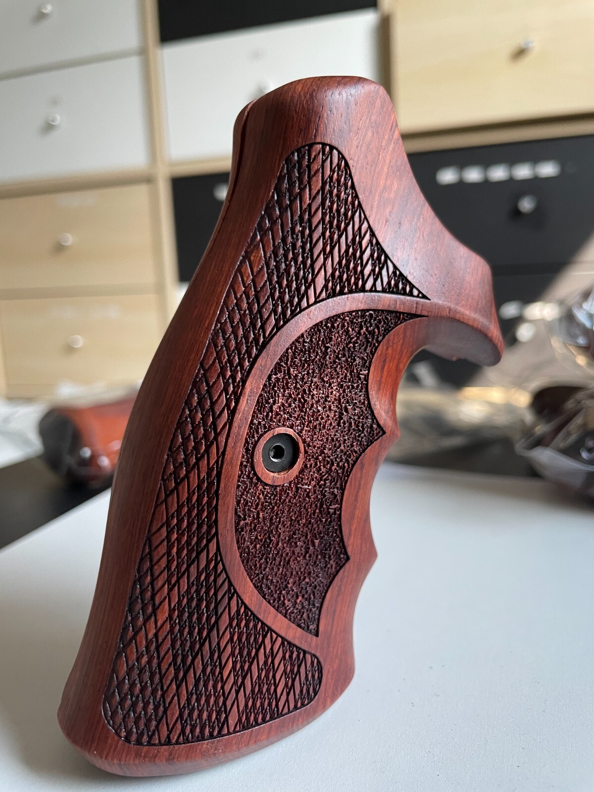 New graphic on Wood Target Grips for S&W, K/L SQUARE BUTT Revolver#02