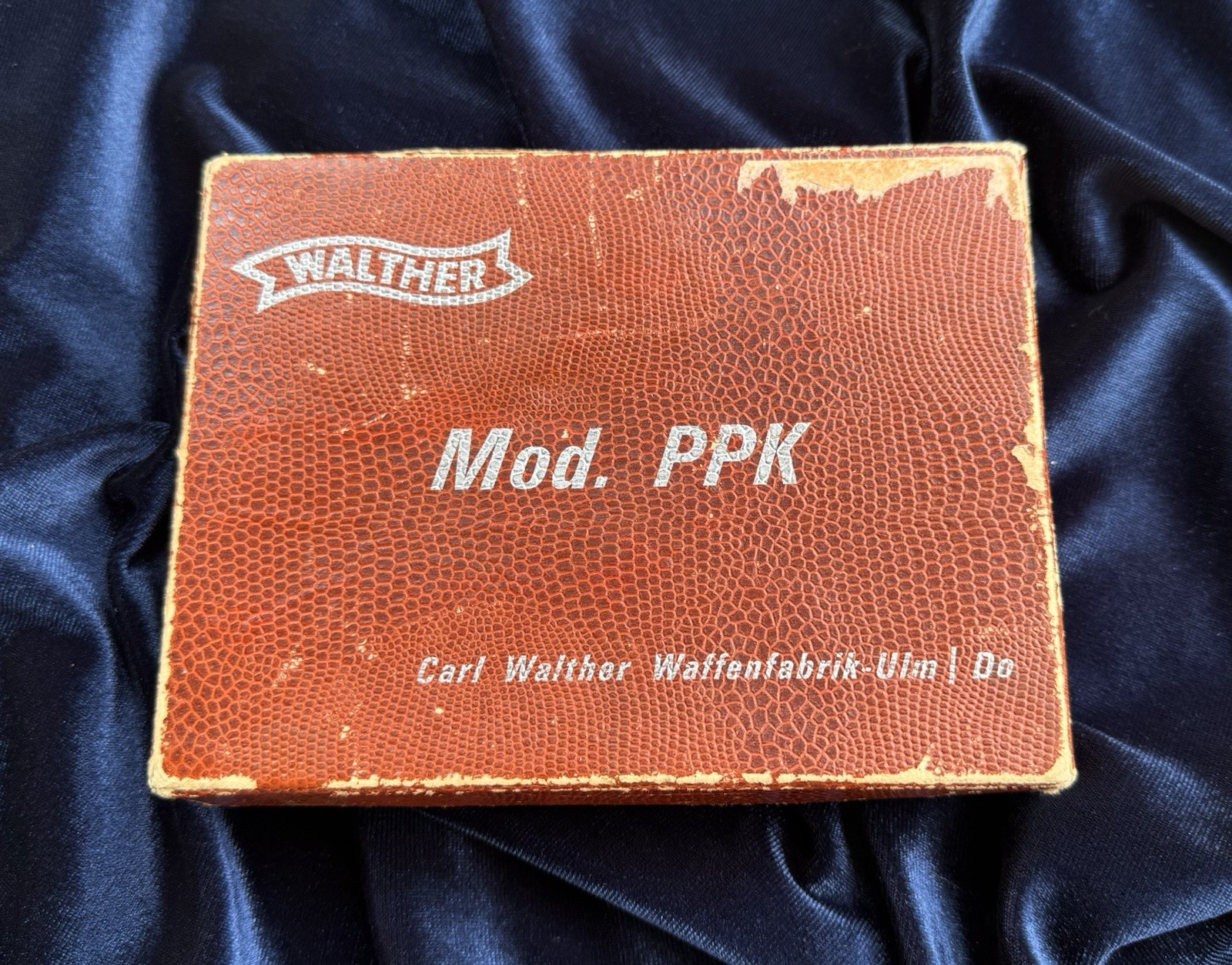 Vintage Walther PPK 9mm / .380 Factory Original Alligator Box