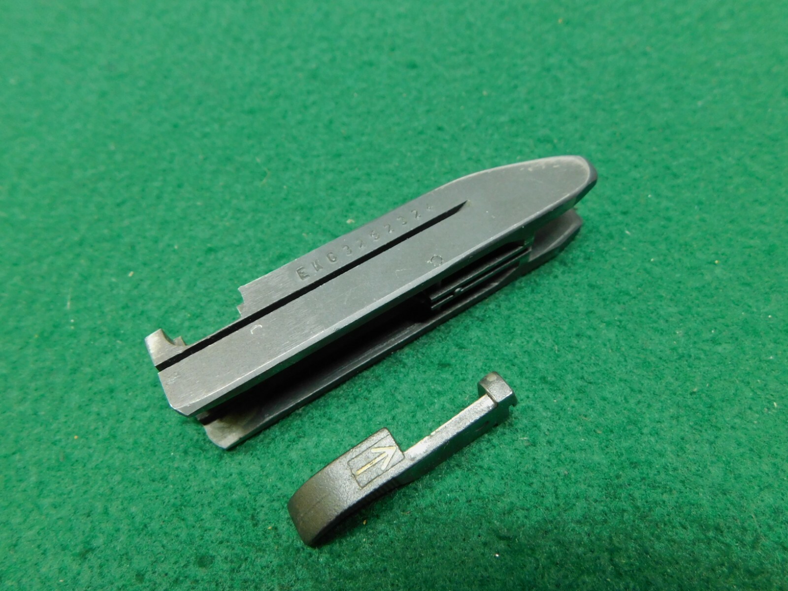 Mossberg 702 Plinkster Bolt Assembly .22 LR Original #1