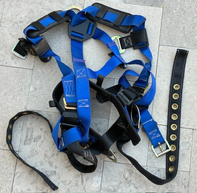 Falltech 7073LX Belted Full Body Harness Size L/XL Blue Excellent Shape