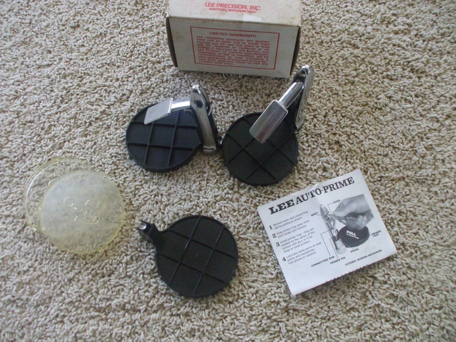 LEE AUTO-PRIME HAND PRIMING TOOL