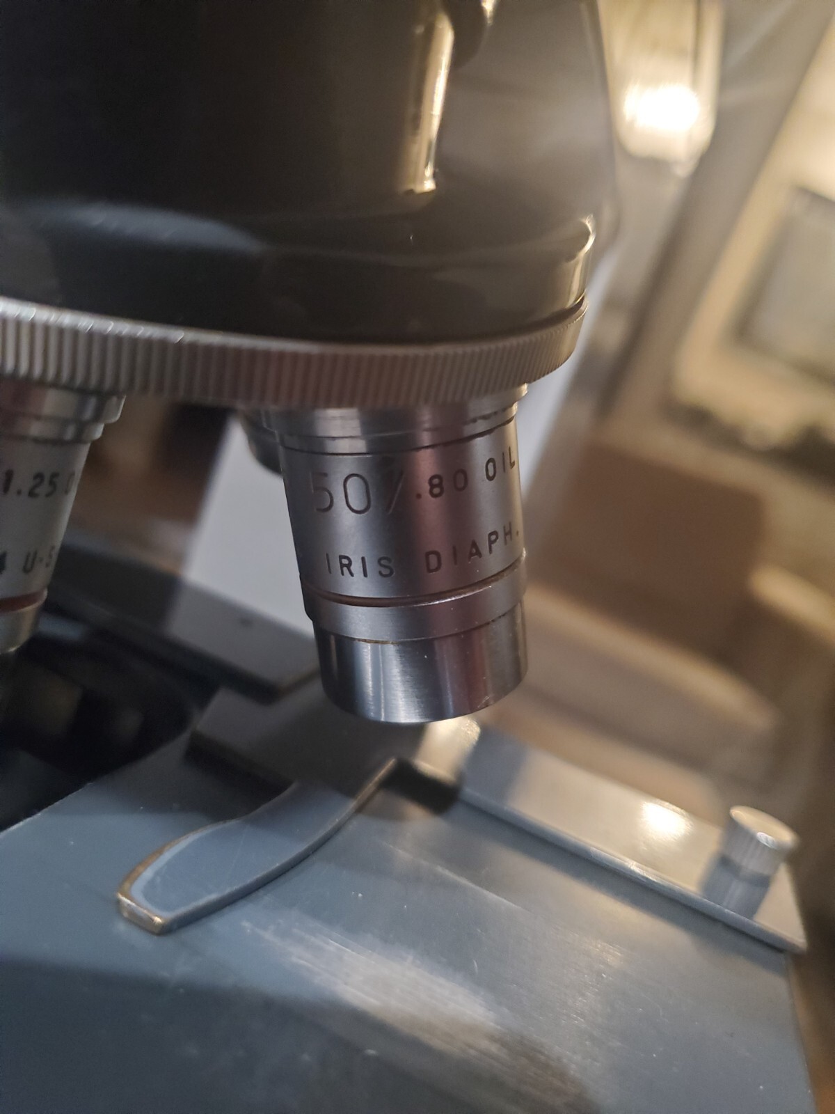 Microscope American Optical One-Ten MicroStar Dual Head w/4 Objectives