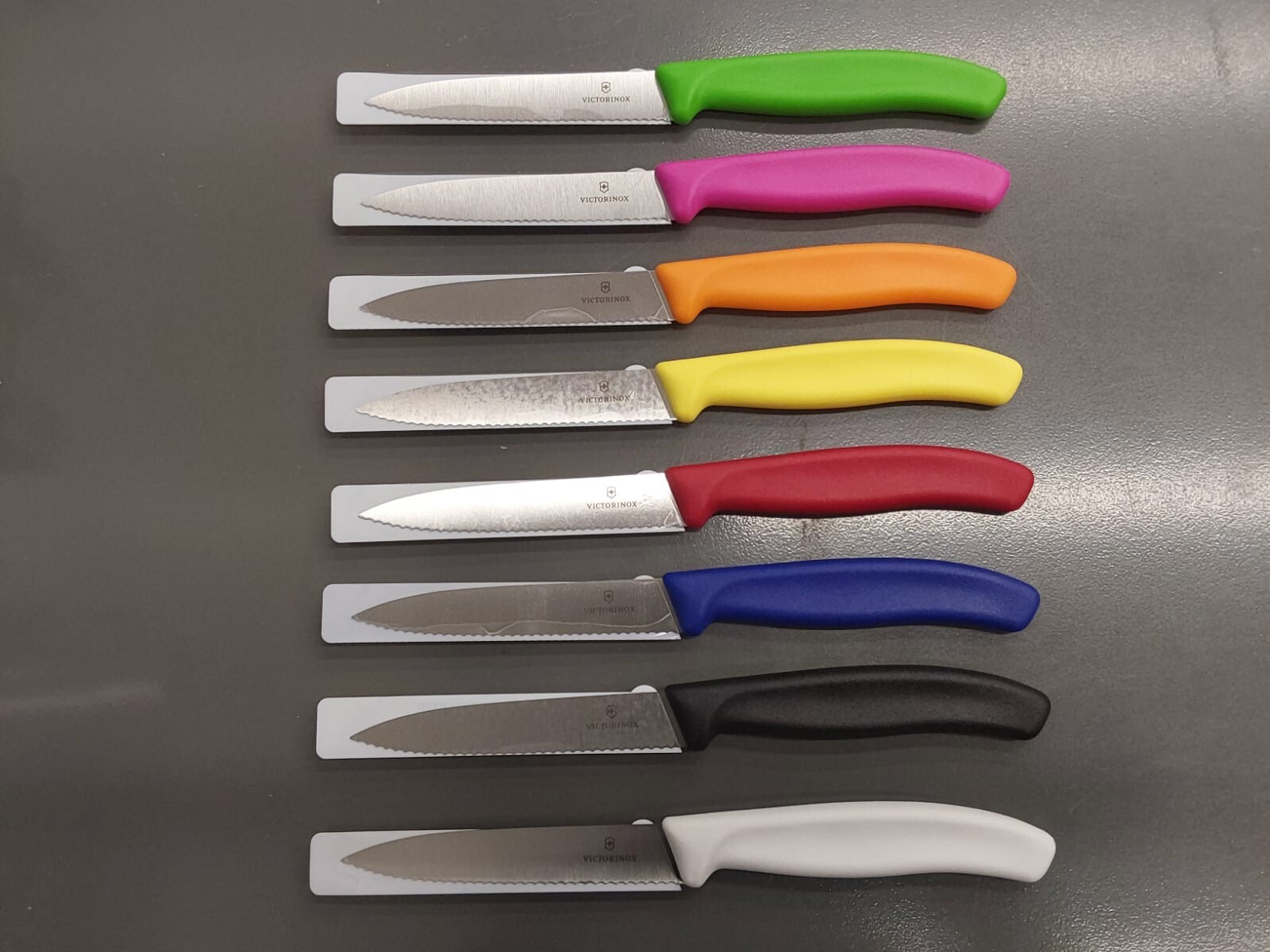VICTORINOX Swiss Made 4 Inch Blade Kitchen Paring Knife - Serrated With Point