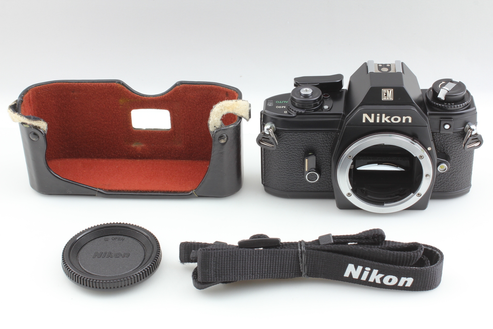 [Near MINT W/Case] Nikon EM Black 35mm SLR Film Camera Body  JAPAN