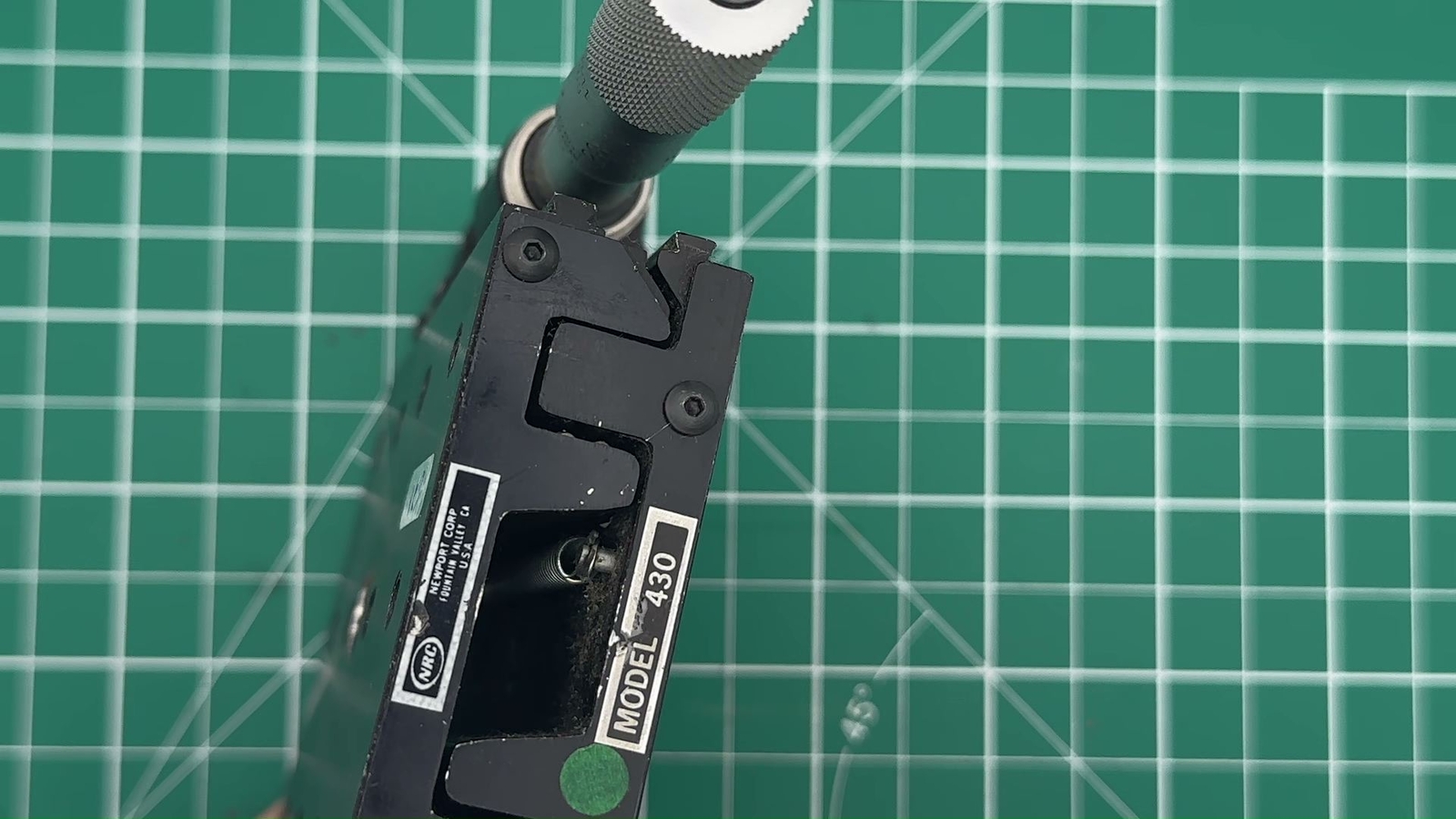 Newport Linear Stage 430 with Starett 263 Micrometer Head