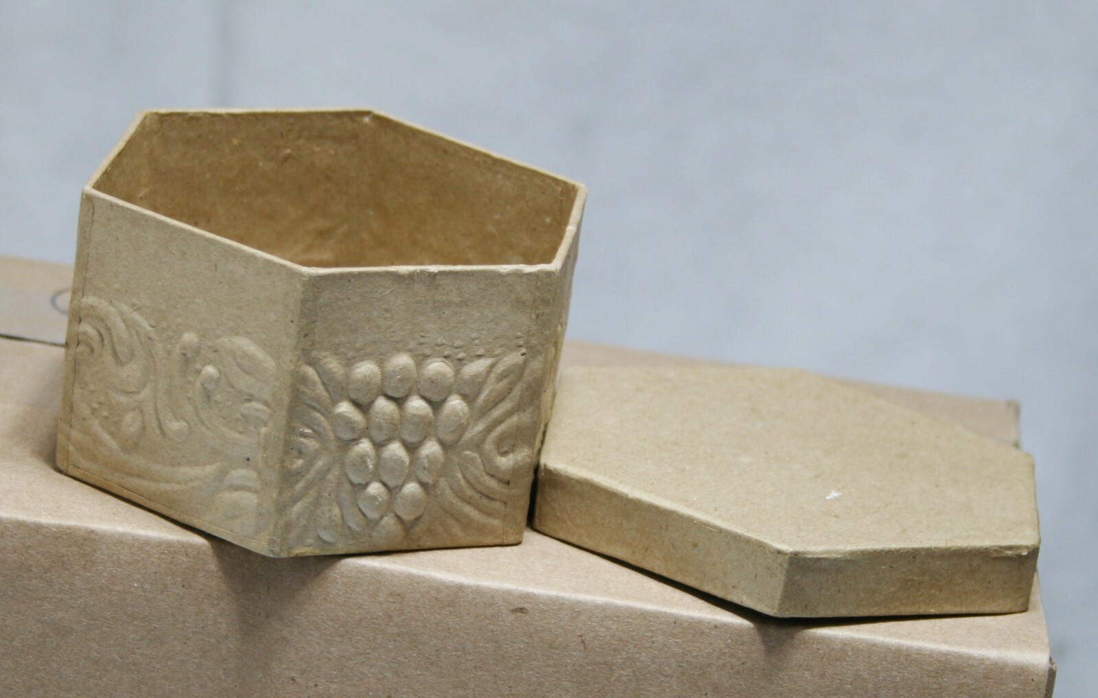 General Cardboard Trinket Box Leaves Grapes