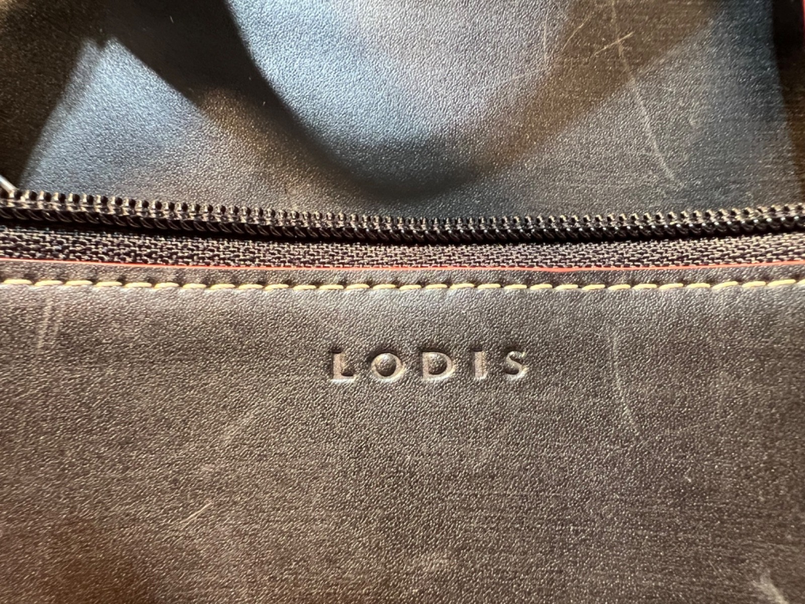 Lodis Black Leather Laptop Briefcase Solid Zipper Closure Shoulder Strap Red/Blk