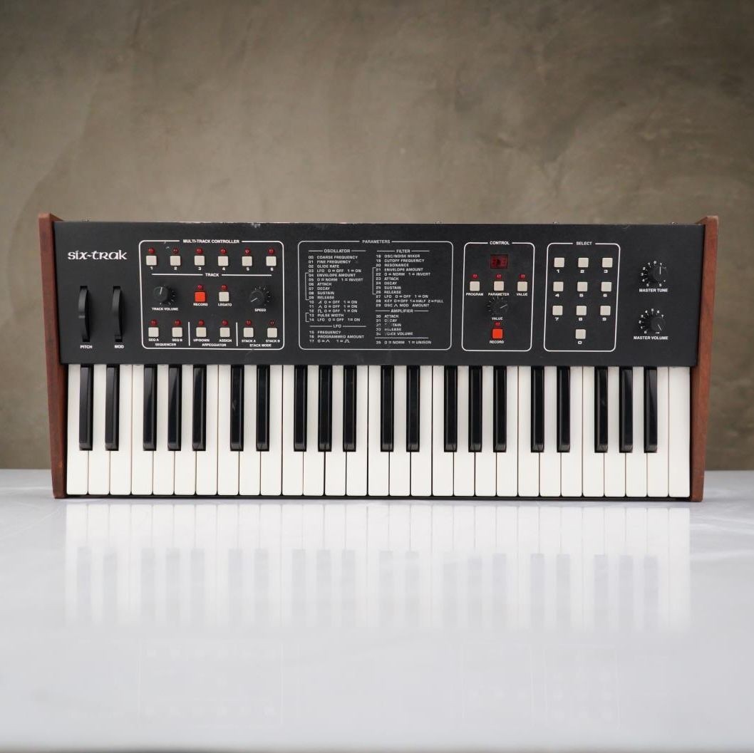 Sequential Circuits Six-Trak Synthesizer #57519