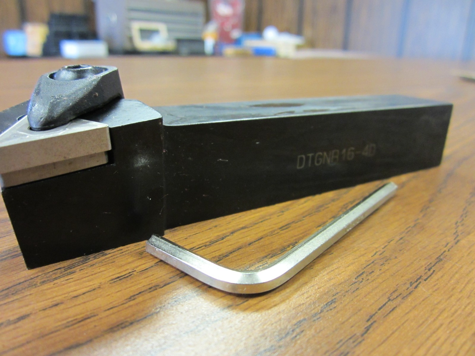 1" Index Turning Tool, DTGNR-16-4D w. TNMG Insert, part#: 2341-5014-new