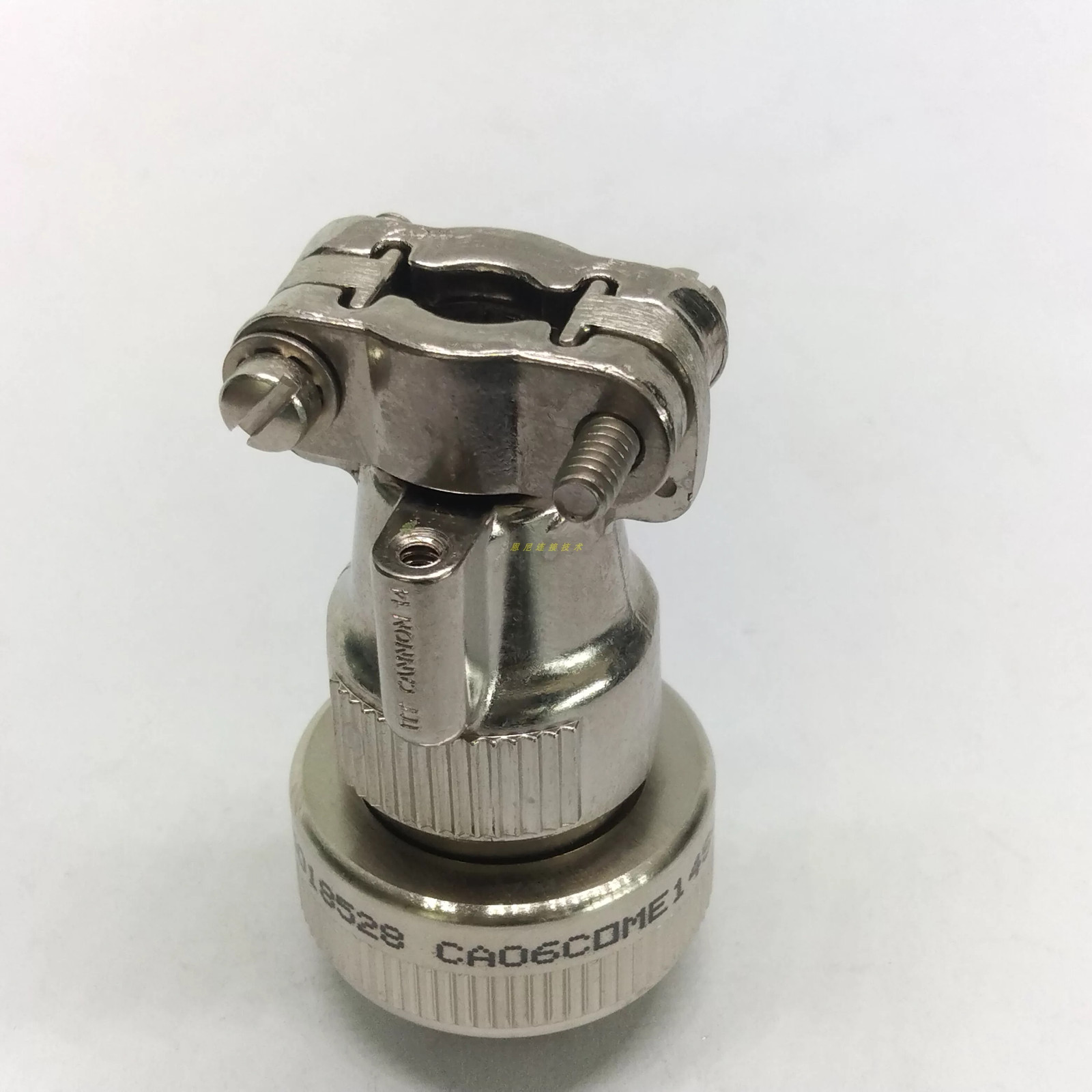 1PCS NEW FIT FOR ITT Cannon connector CA06COM-E14S-2S