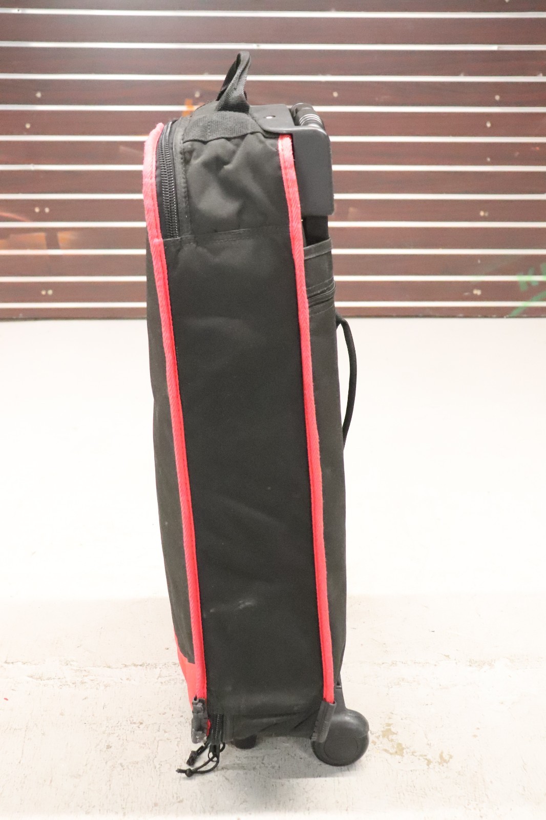 Ludwig Bell, Stand and Practice Pad Rolling Case