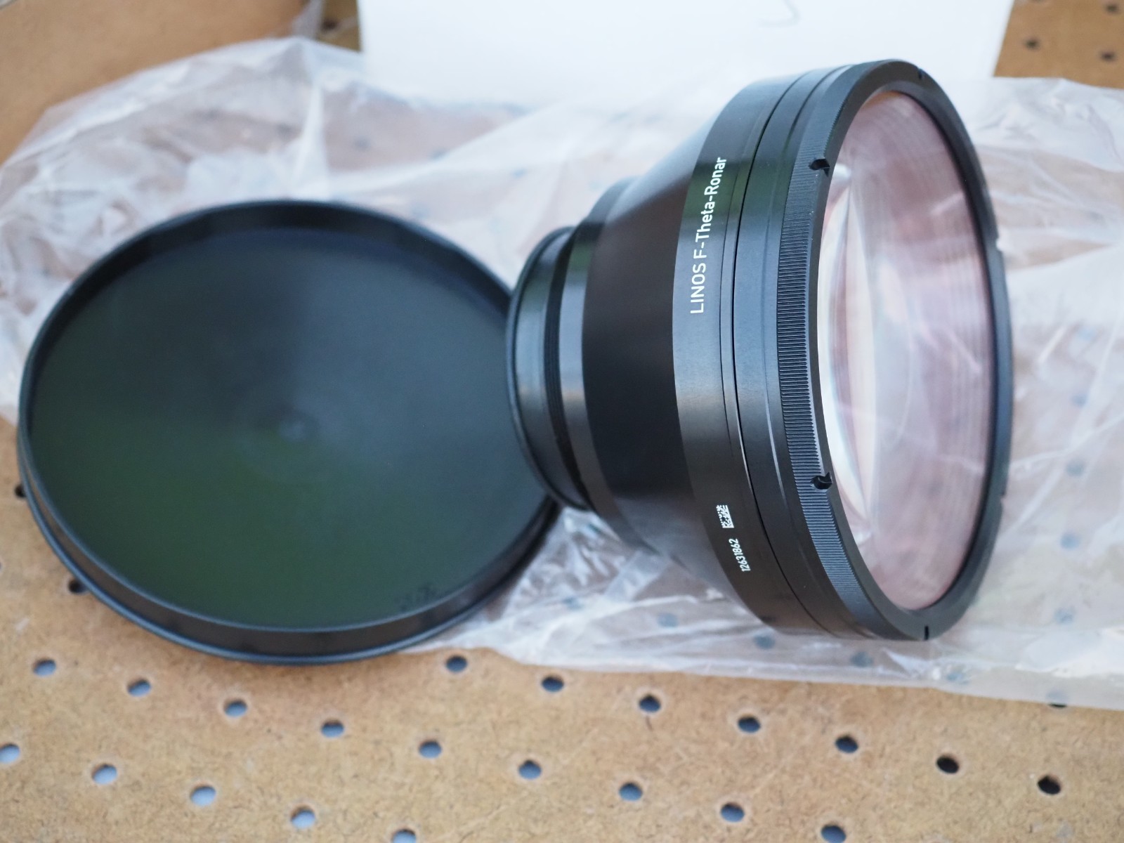 QIOPTIQ LINOS 4401-546-000-26  F-Theta-Ronar  f-340mm 1030-1080 nm FUSED SILICA
