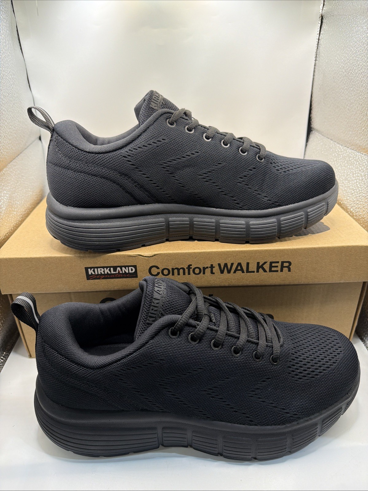 Kirkland Signature Men's Sneaker Comfort Walker Shoes Black Size 8 New