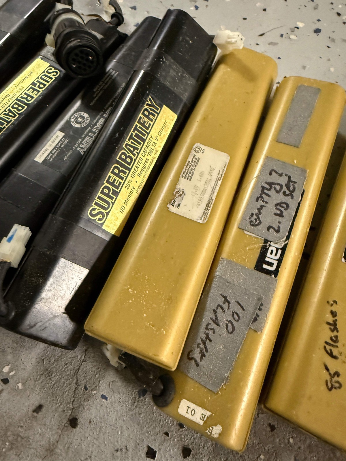 Norman Lighting Studio Flash battery lot super battery
