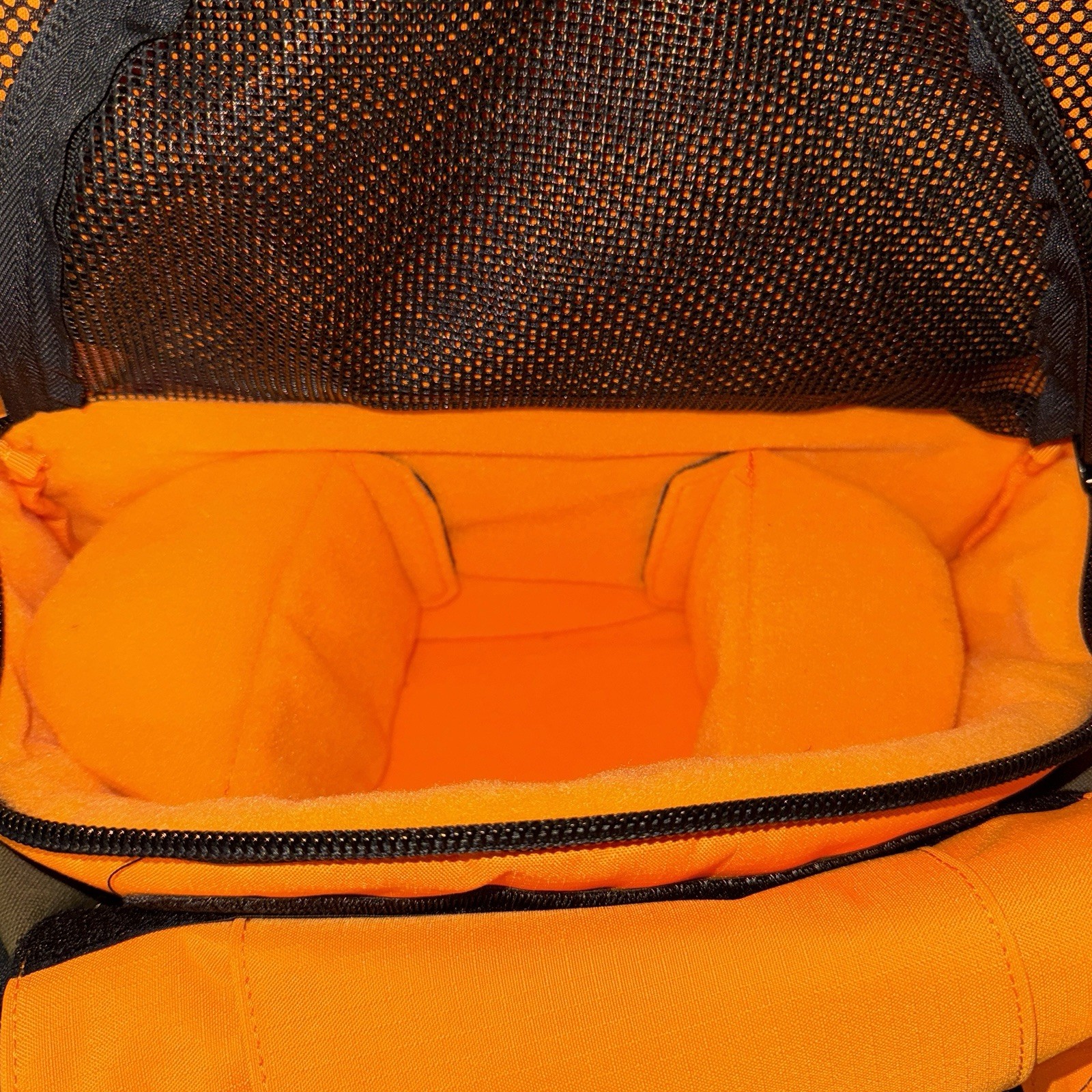 Crumpler The Sinking Barge Photo Backpack Multicolor