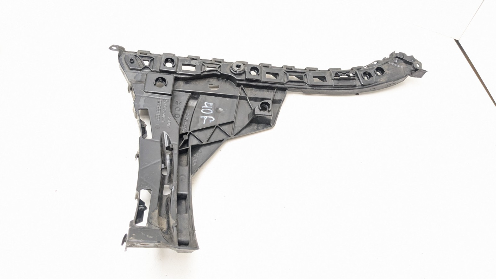 MERCEDES E CLASS W213 BUMPER MOUNT BRACKET REAR RIGHT SIDE A2138850263 2016
