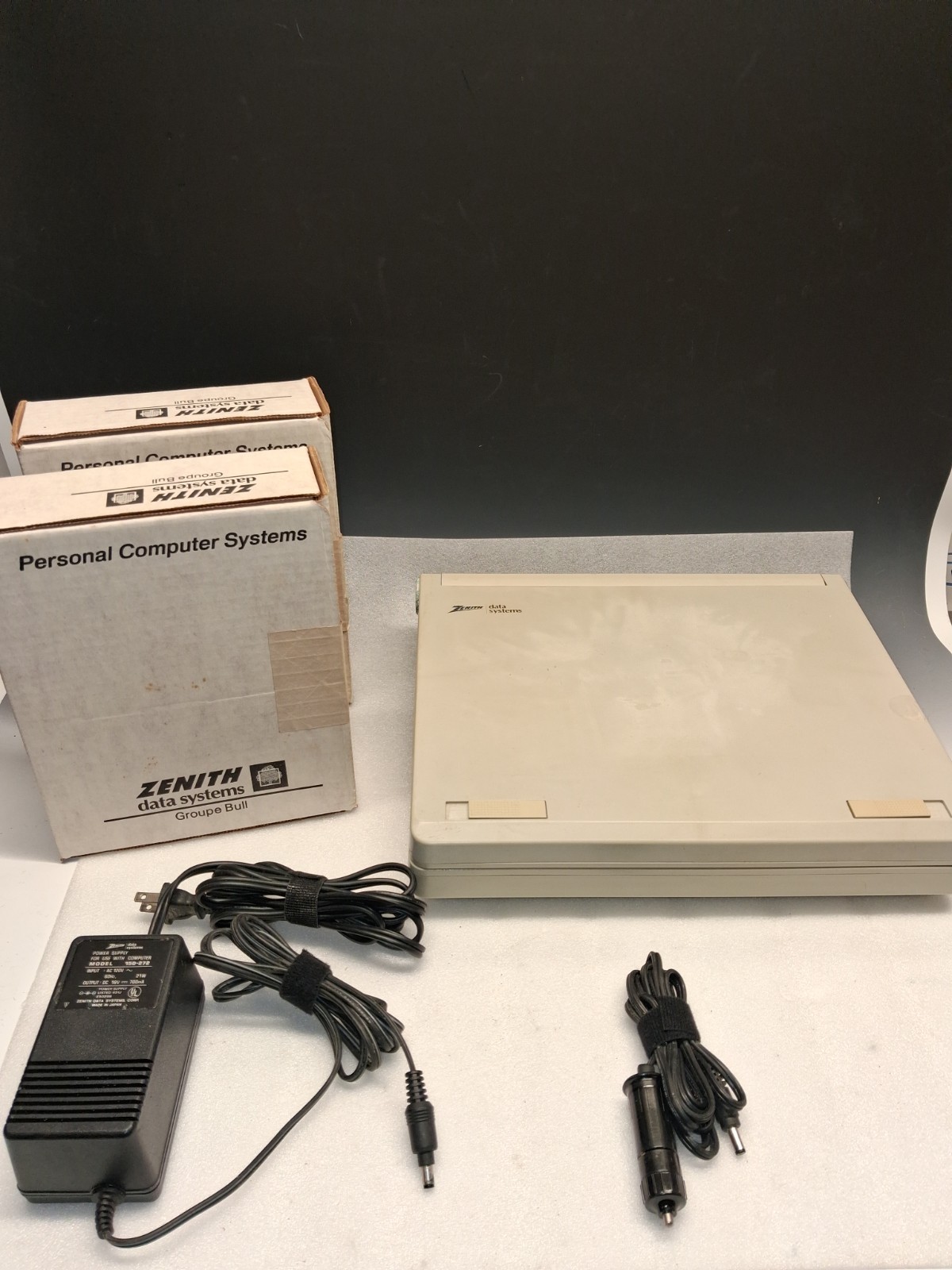 Vintage Zenith ZFL-181-97 Portable Laptop Computer MS-DOS 3.3 Plus Box Manuals