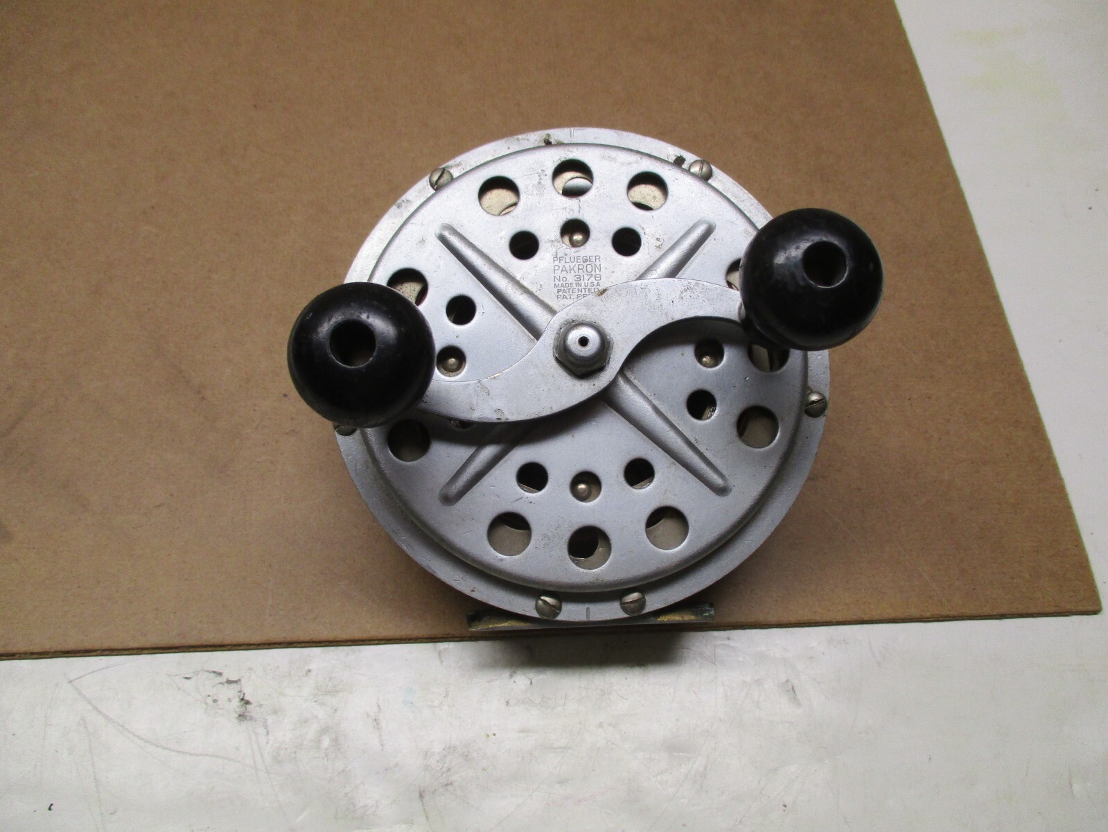 Vintage Pflueger Pakron No. 3178 Trolling Deep Sea Reel ***********