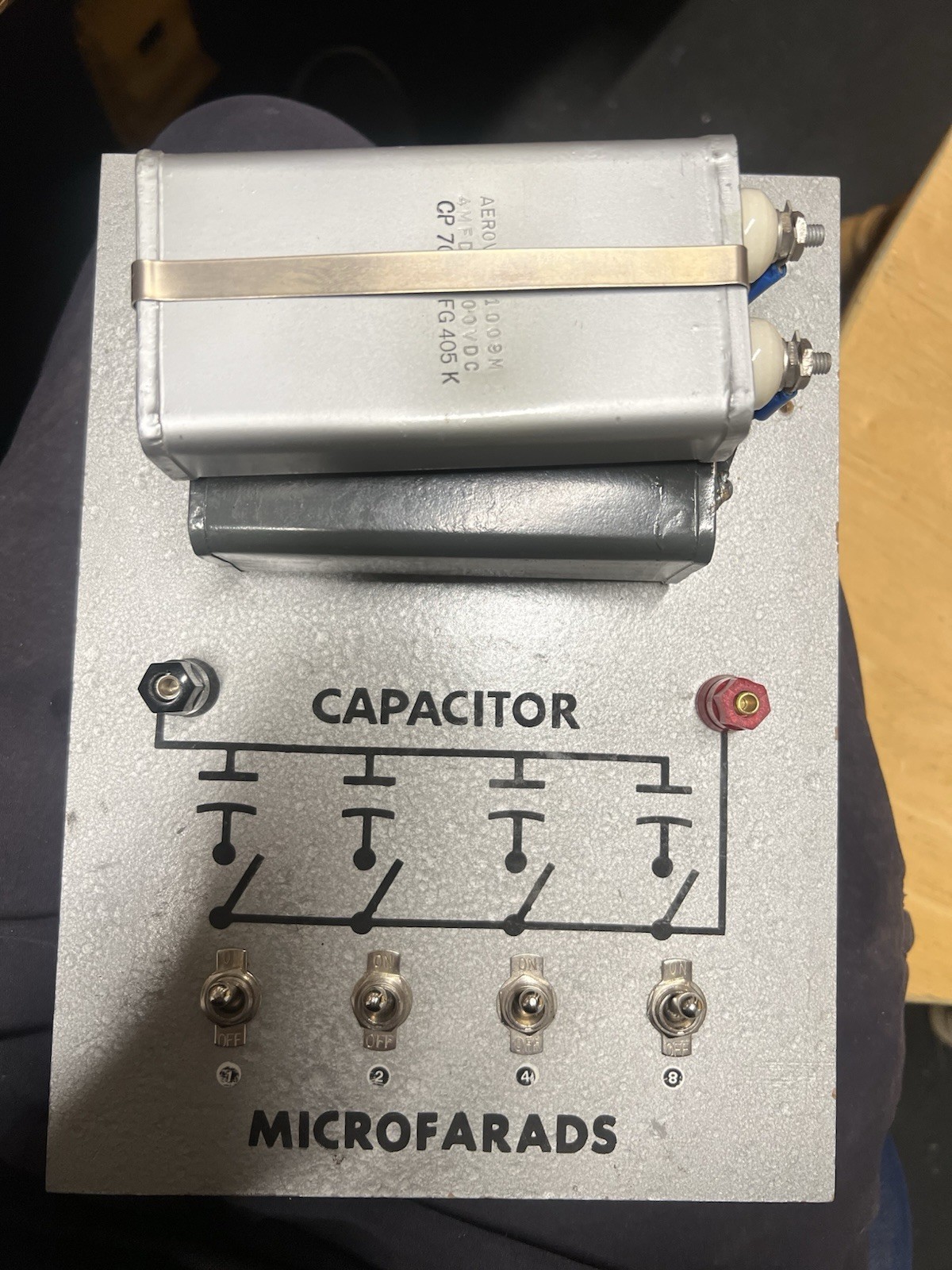 Decade Capacitor Box 1,2,4,8 Microfarads 1000 Volts