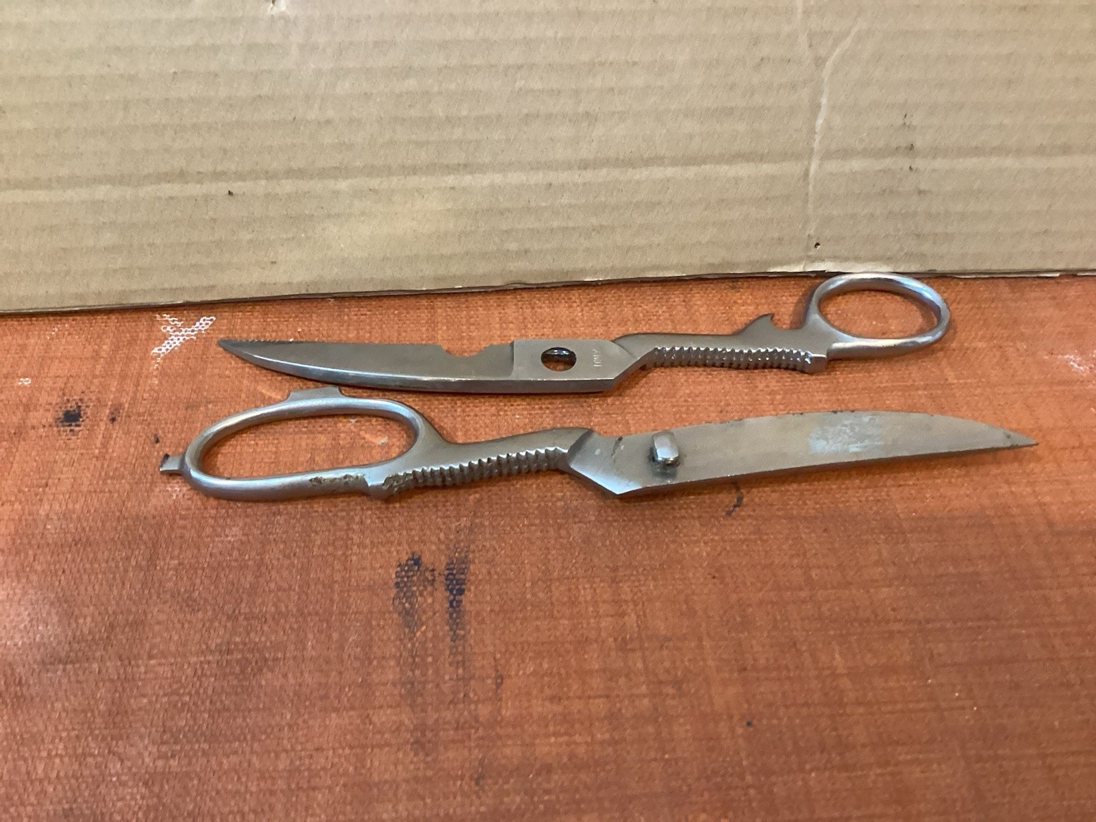Vintage Scissors Chrome 8” Take Apart Serrated Kitchen Shears Italy Used
