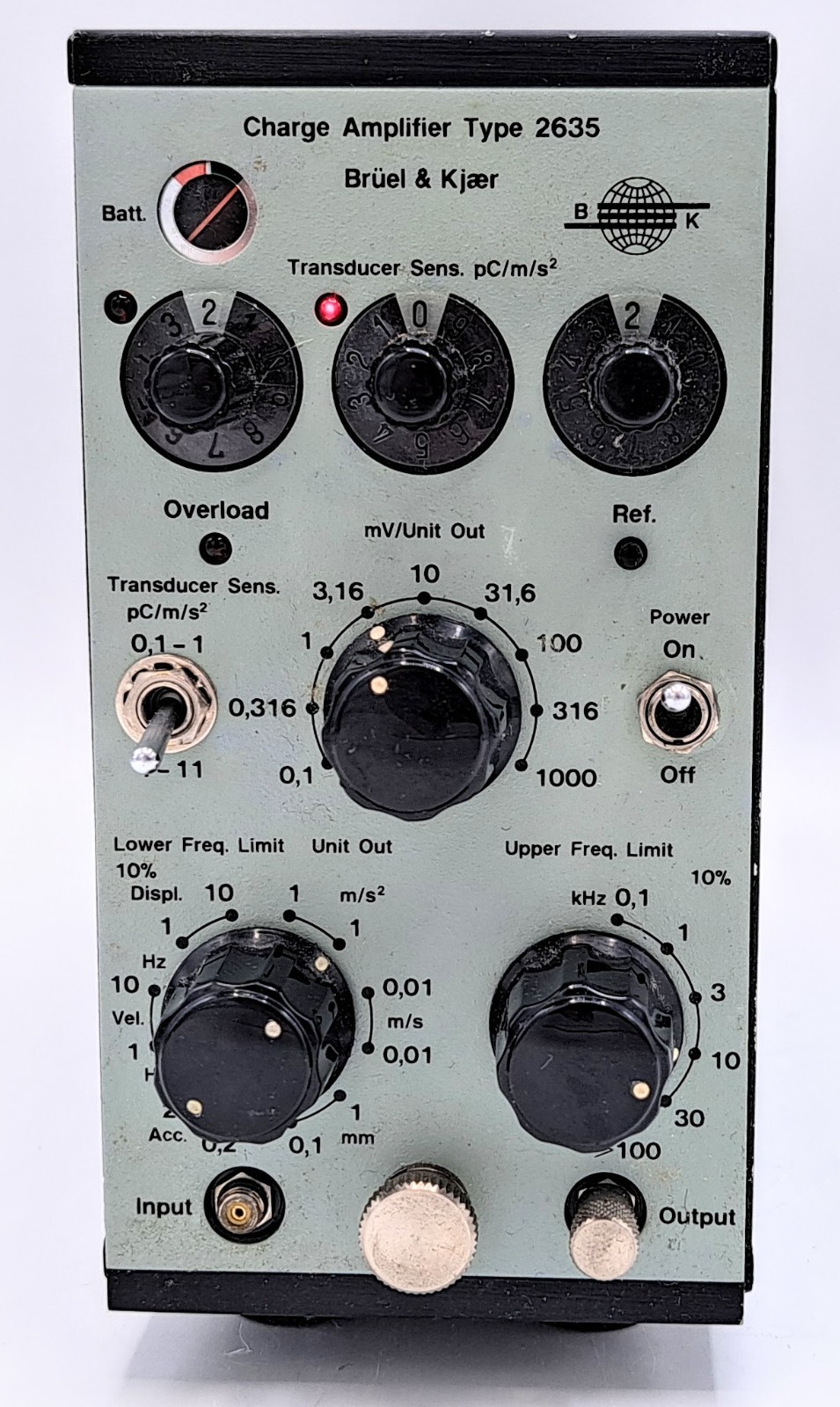 Bruel & Kjaer B&K Charge Amplifier Type 2635