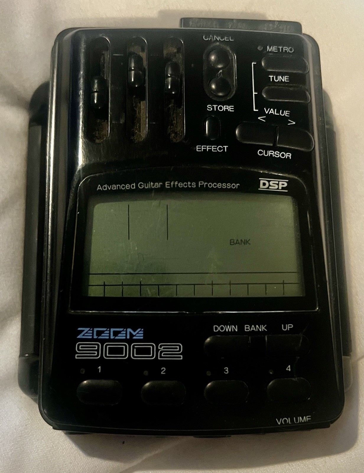 Zoom 9002 Vintage Advanced Guitar Effects Processor - Great Condition - UNTESTED