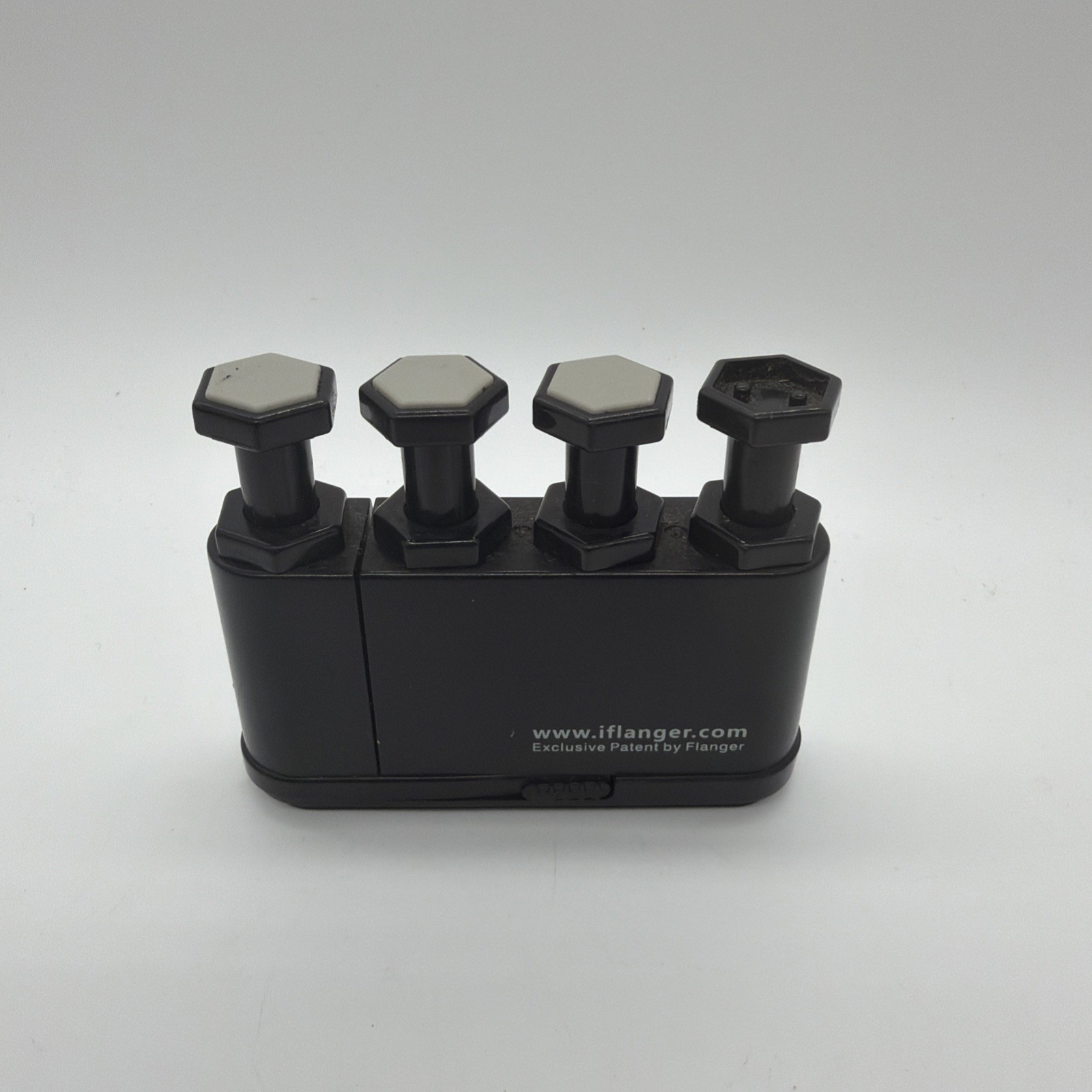 Flanger FA-10P Extend-O-Grip Finger Exerciser Black