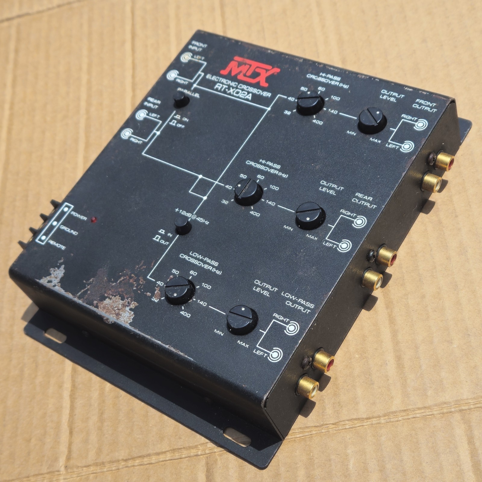 MTX RT-X02A - Mobile Audio Electronic Crossover with Subwoofer Control