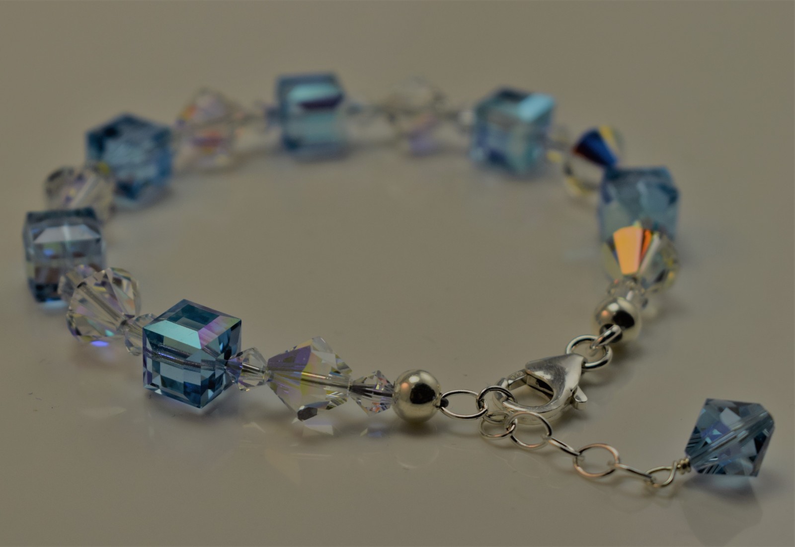 Aqua Blue Bracelet made w/ Swarovski Crystal Elements 8mm cube, bicone. Silver