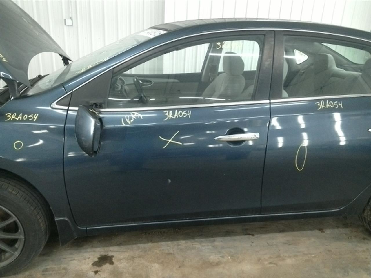 Driver Left Front Spindle/Knuckle Fits 11-25 LEAF 104795915