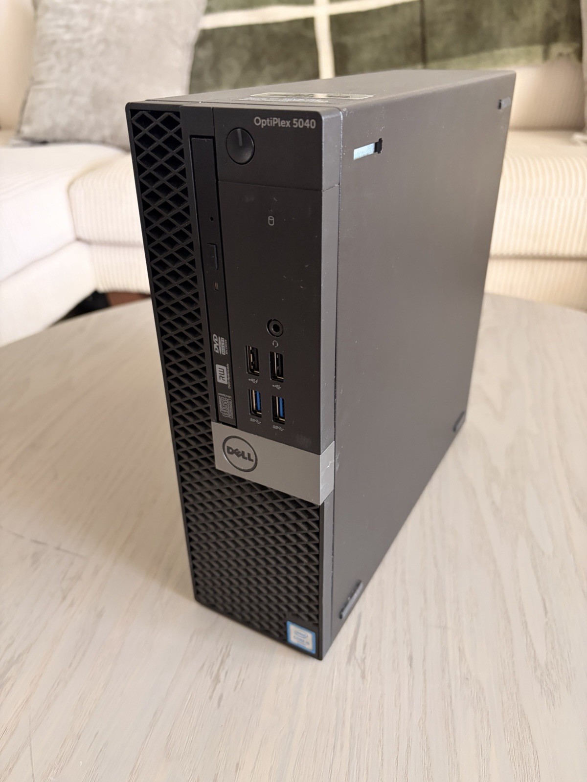 Dell OptiPlex 5040 Small Form Factor Intel i5-6500 3.2GHz 8GB DDR3L 500GB (V5)