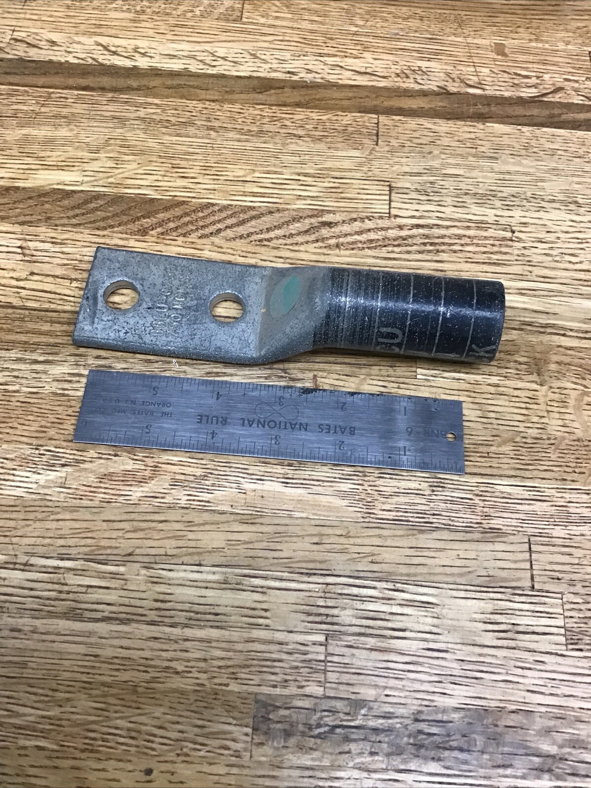 750MCM LUG,2 hole Lug