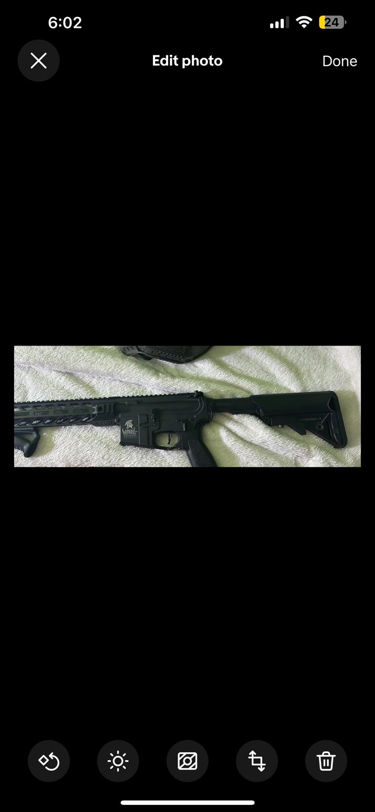 airsoft gun