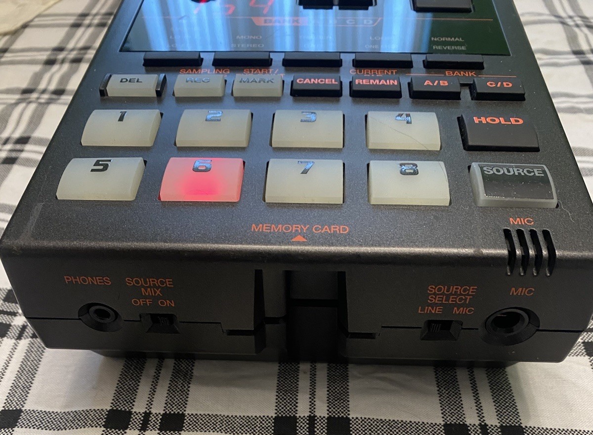 Boss Dr. Sample SP-202 Vintage Sampler Lo-Fi Drum & Vocal Sampling Made In Japan