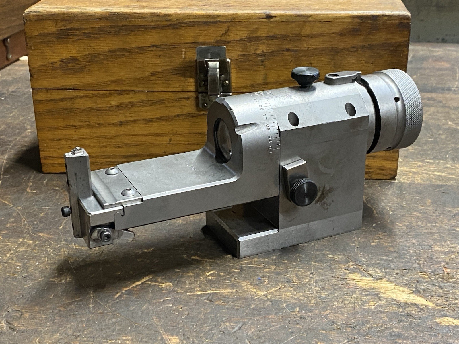 Kuhn ClearView Radi-Angle Form Wheel Dresser with Case