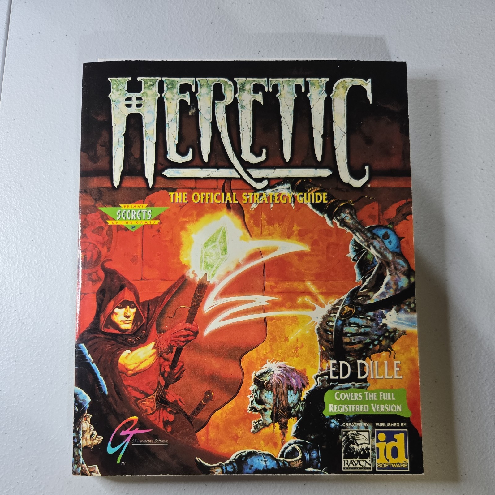 Heretic Official Strategy Guide Secrets Prima Publishing ID Software Ed Dille