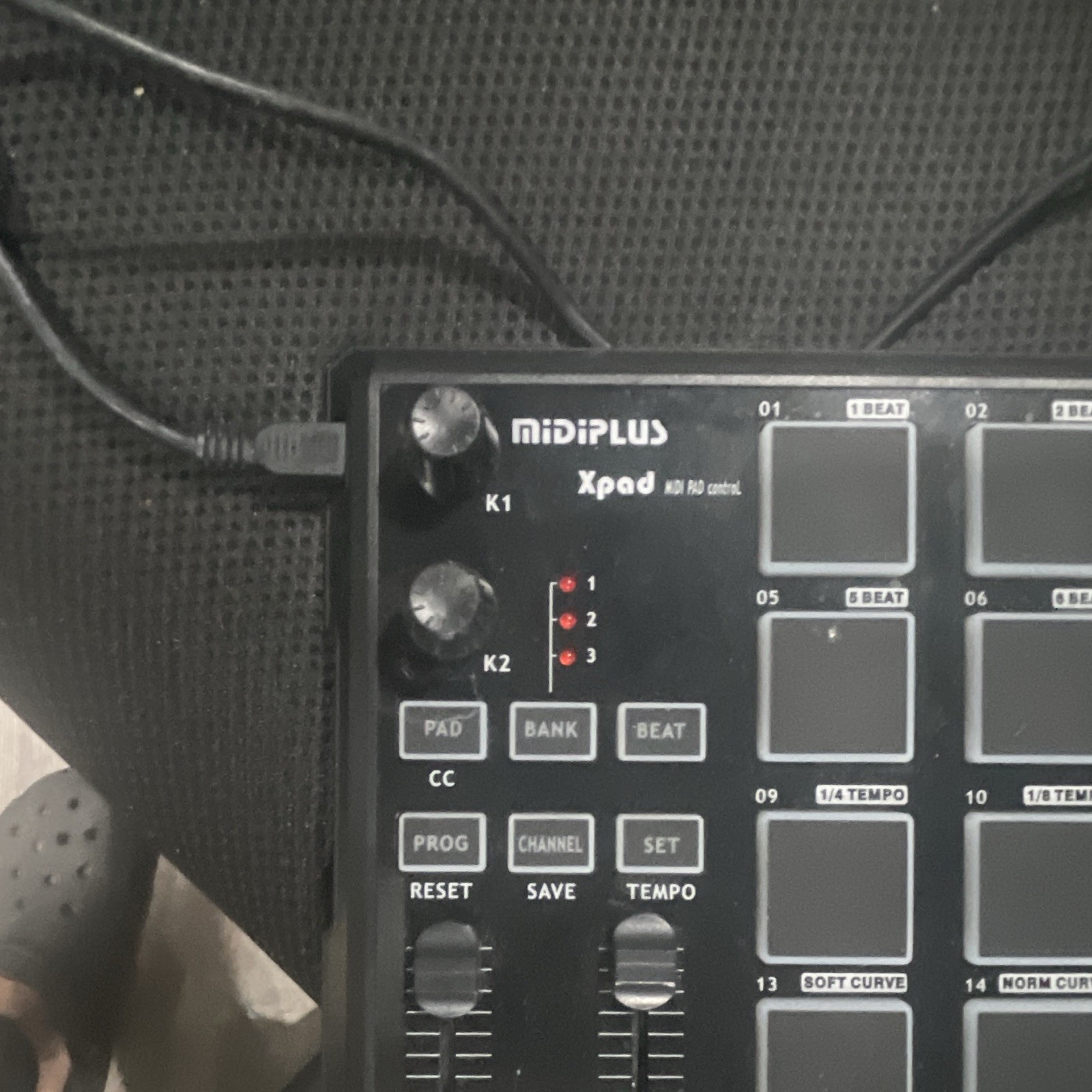 midiplus Xpad 16-Pad USB MIDI Pad Controller w Pad Triggers USB Out