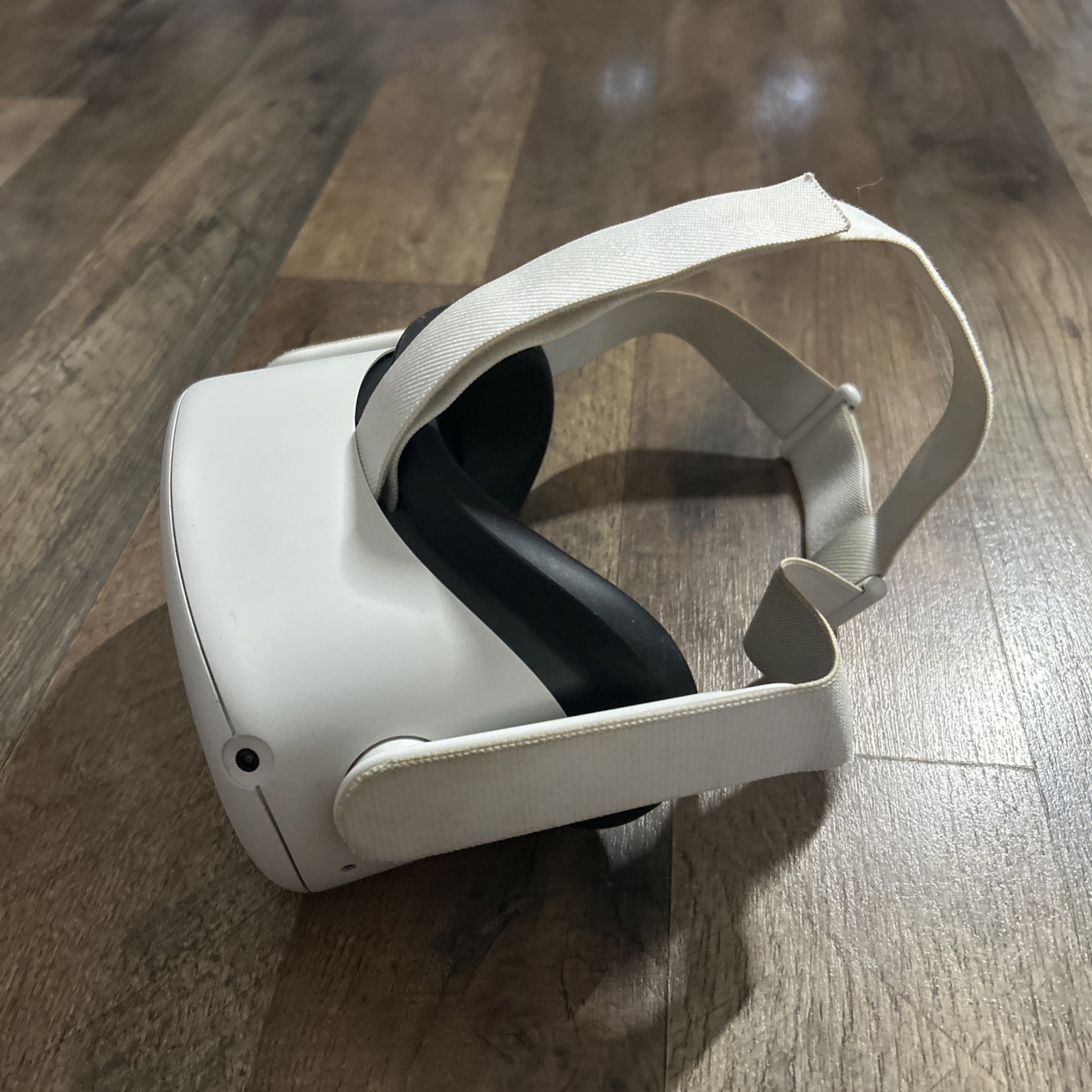 Meta Quest 2 - 64GB - Headset Only