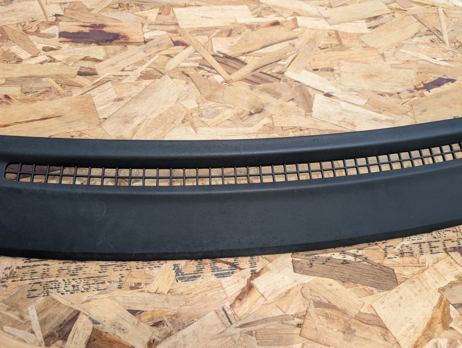 1995-2005 Ford Ranger Dash Board Defrost Vent Interior Panel Explorer Sport Trac