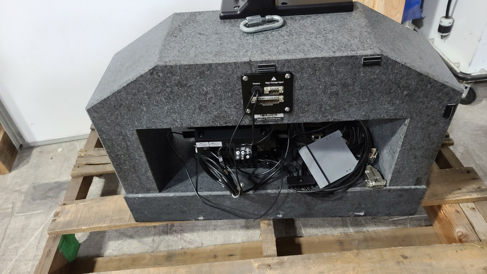 Agilent 5600LS AFM Atomic Force Microscope 8 200mm