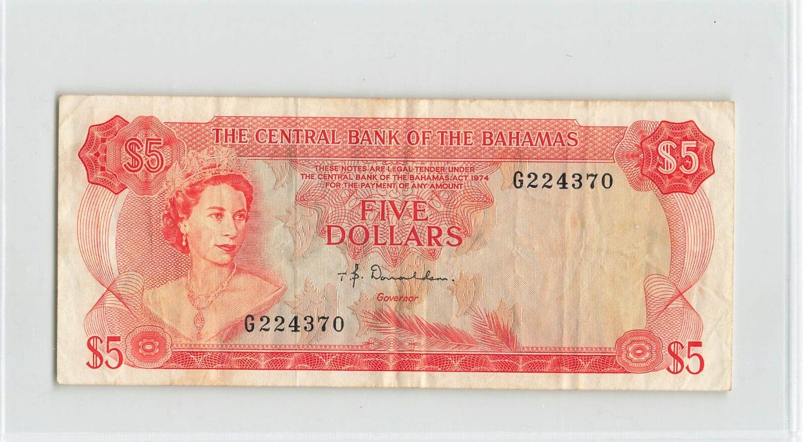 BAHAMAS 5 Dollars 1974, P-37a Central Bank - Donaldson, G224370, Circulated.  E3