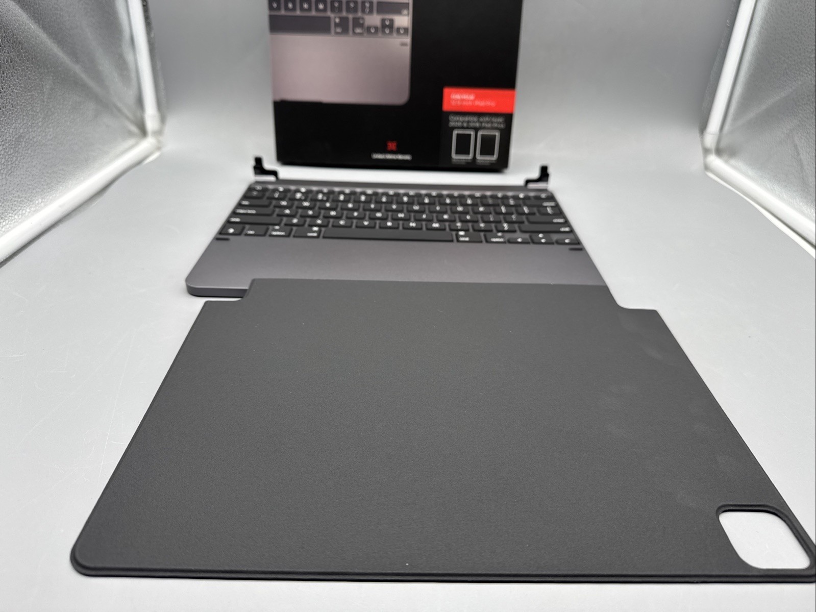 Brydge Wireless Bluetooth Keyboard W/ Backlit Keys for iPad 12.9” Pro 3rd or 4th