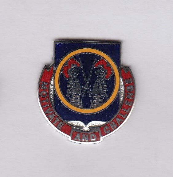 US Army 644th Personnel Services Battalion PSB crest DUI badge G-23