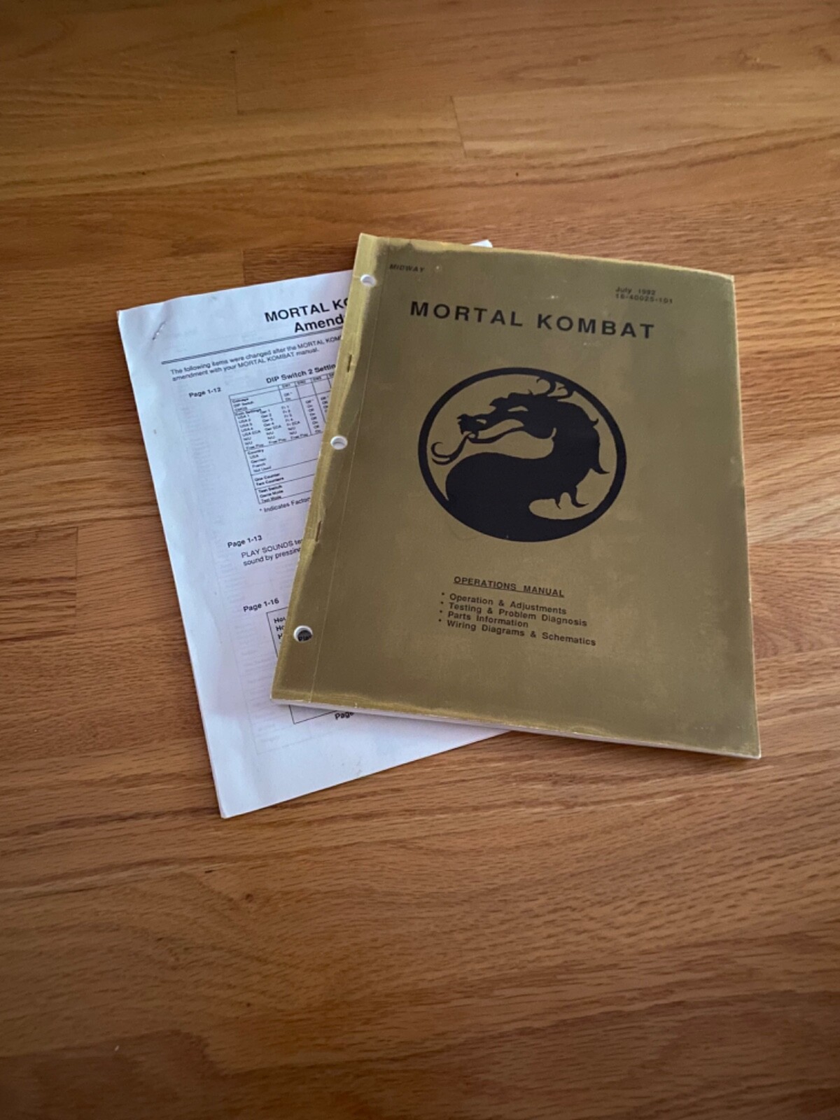 Mortal Kombat arcade game Operations manual, Midway 1992
