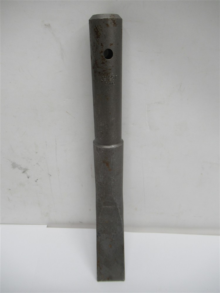 Scaling Bar Replacement Offset Chisel - 0.975" Shank / 1-1/8" Wide