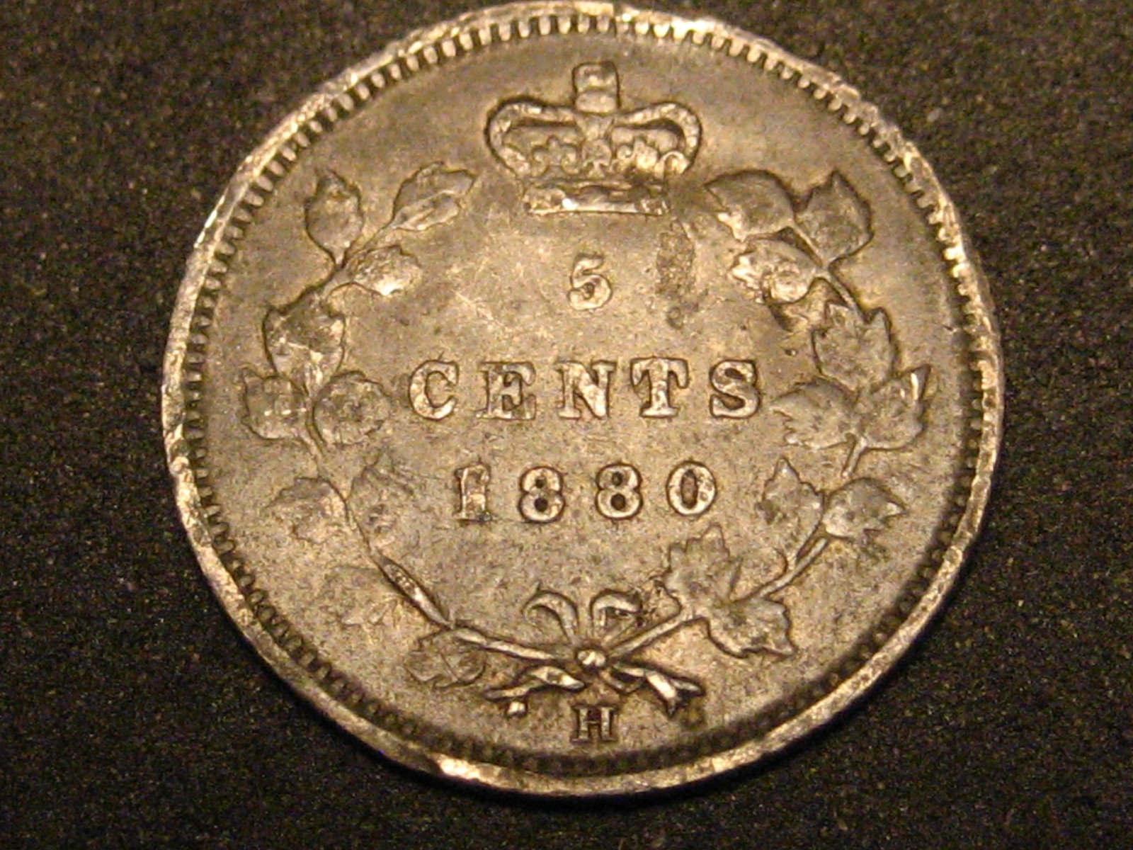 1880 H Canadian 5 Cent Silver Obv. 3