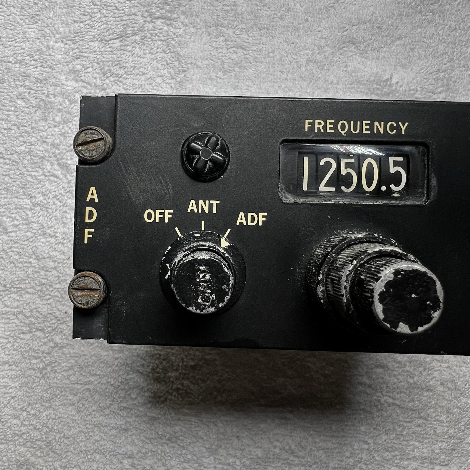Collins 614L-11 ADF Control Panel PN 777-1493-006