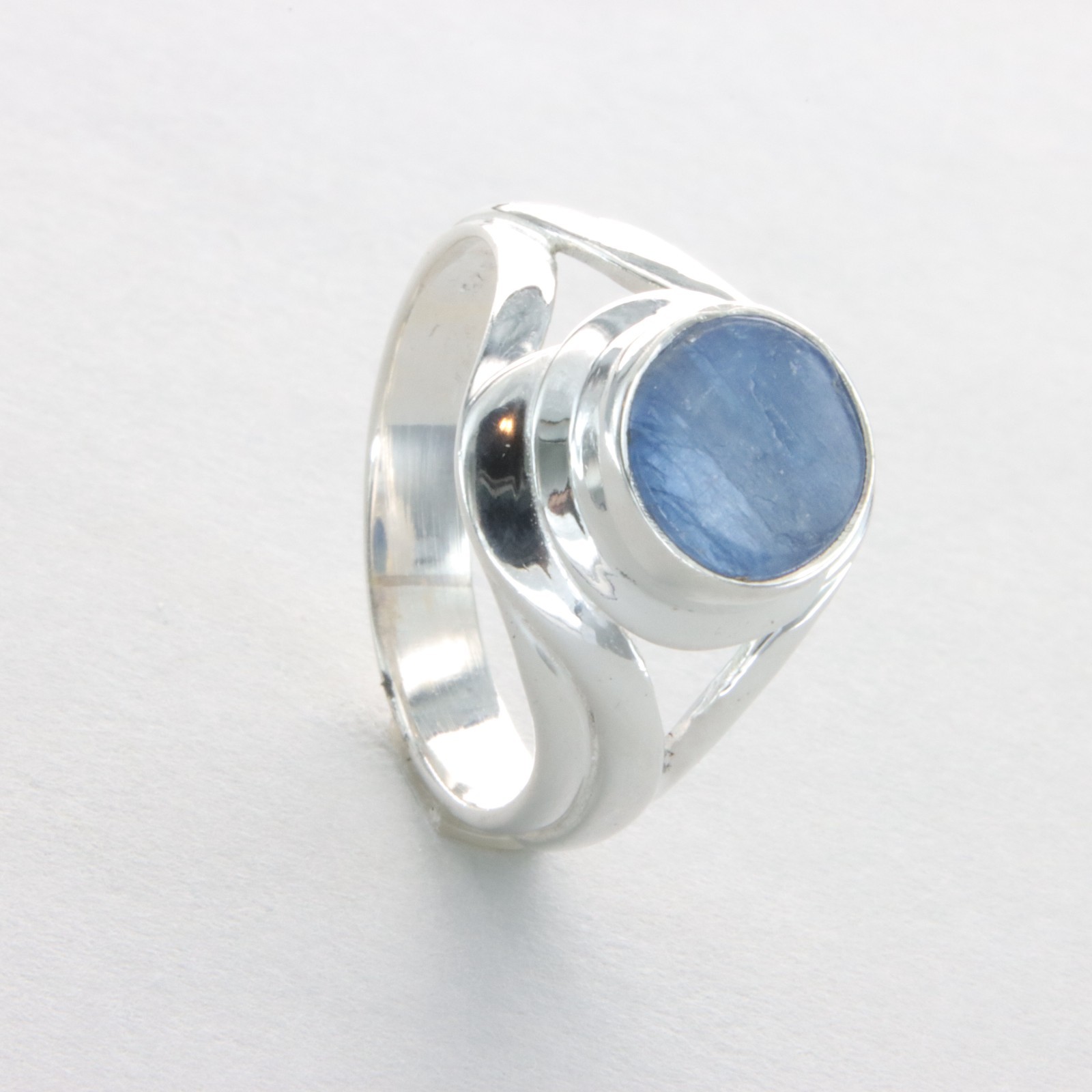 Round Blue KYANITE Ring - 925 STERLING SILVER - Natural Gemstone from Brazil #6e
