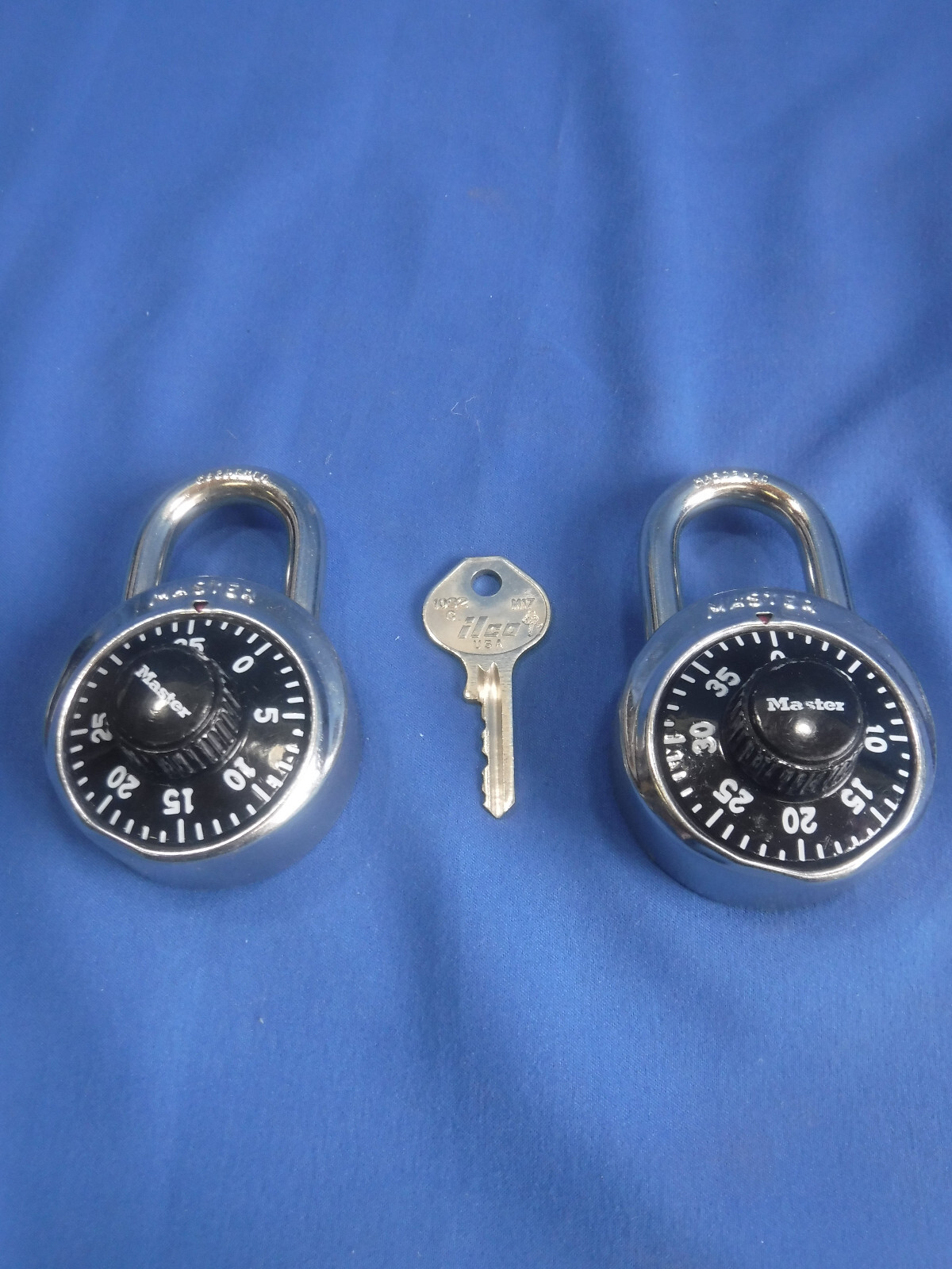 TWO Master Locks PRE-OWNED/USED Combination Black Padlocks 1525 Lock With Key!