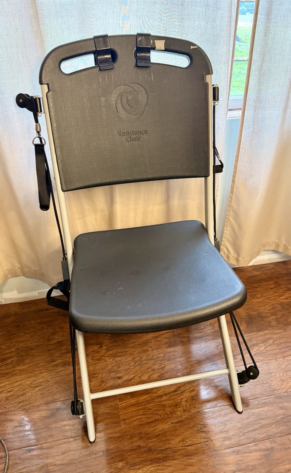 VQ ACTIONCARE Resistance Chair Model CFC100 Exercise Rehabilitation Therapy EUC!